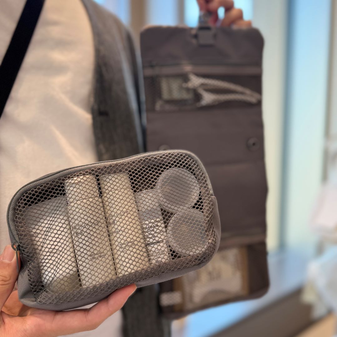 吊るせるタイプのケースの画像