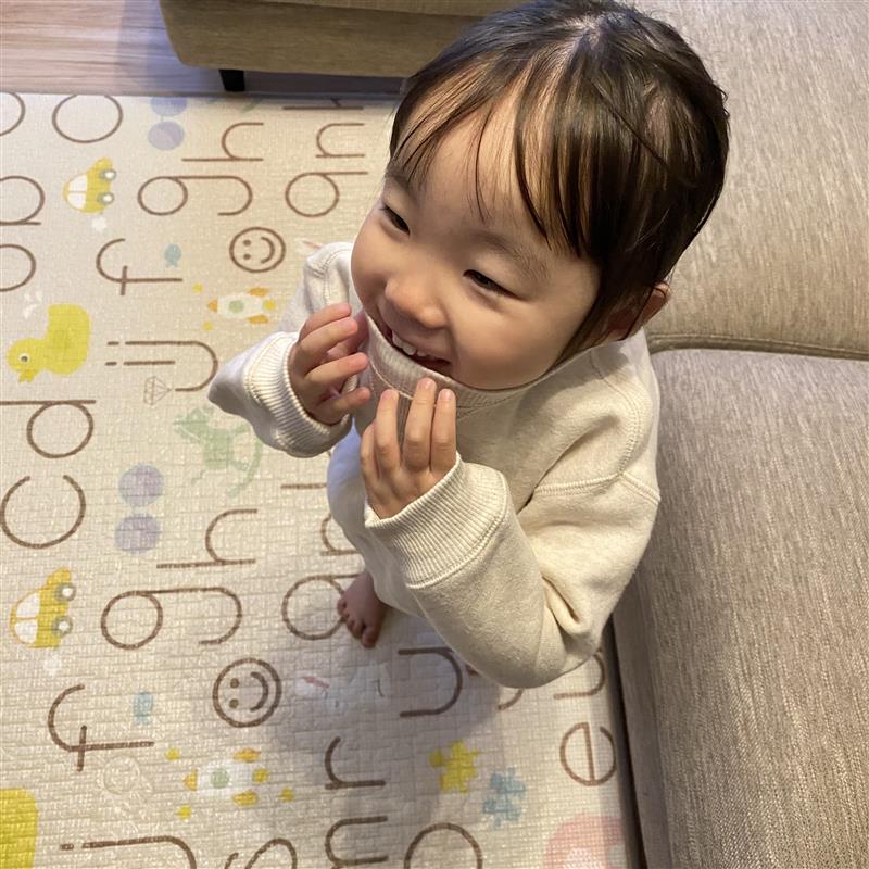 あたまするっと着ている様子