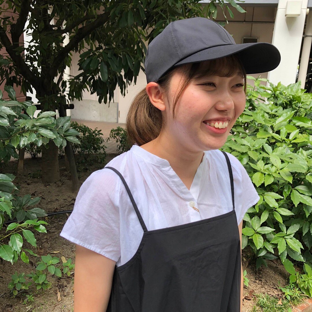 １