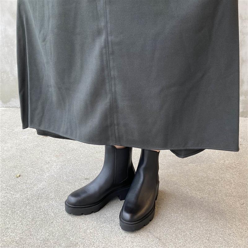 レザー チェルシーブーツ