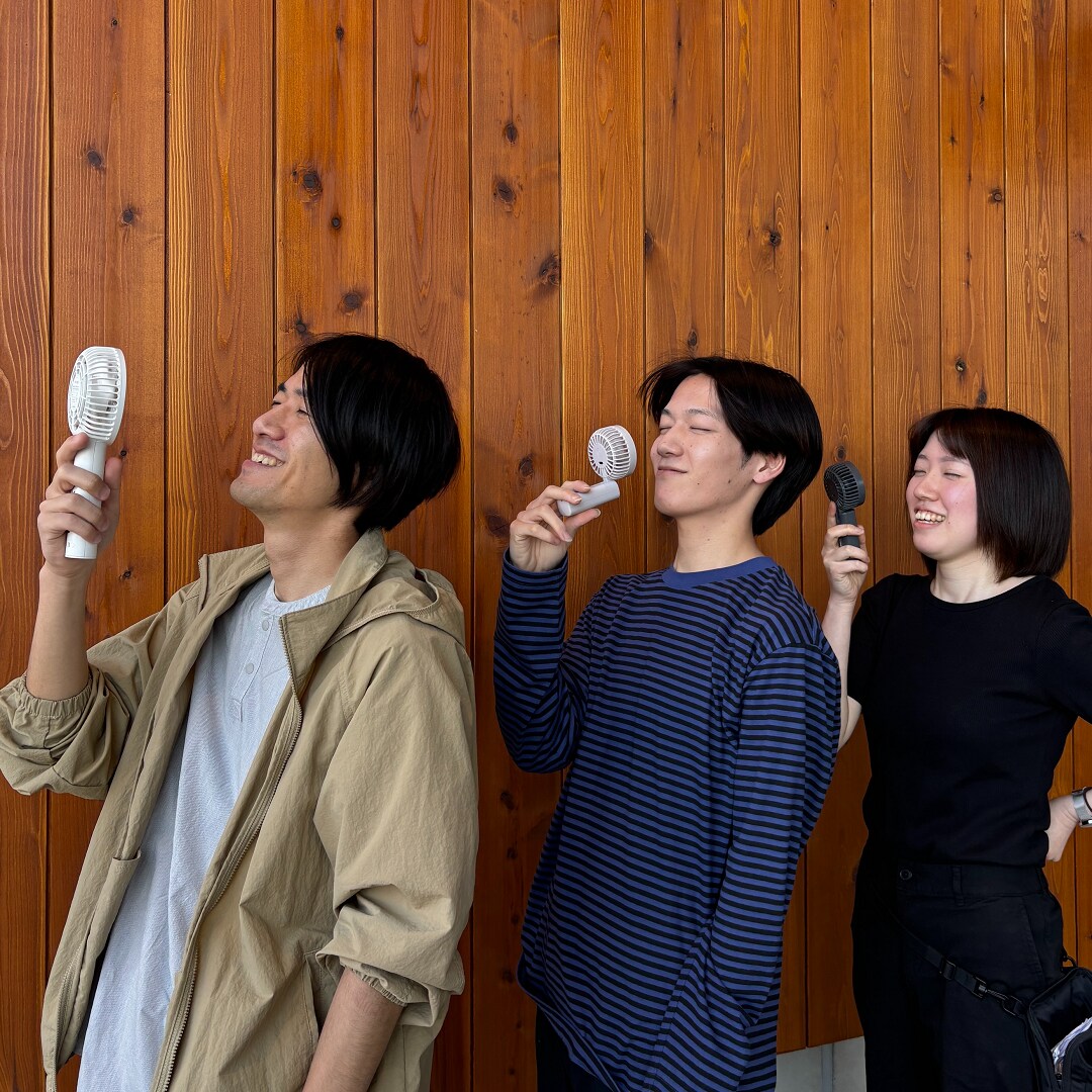 涼しい三人