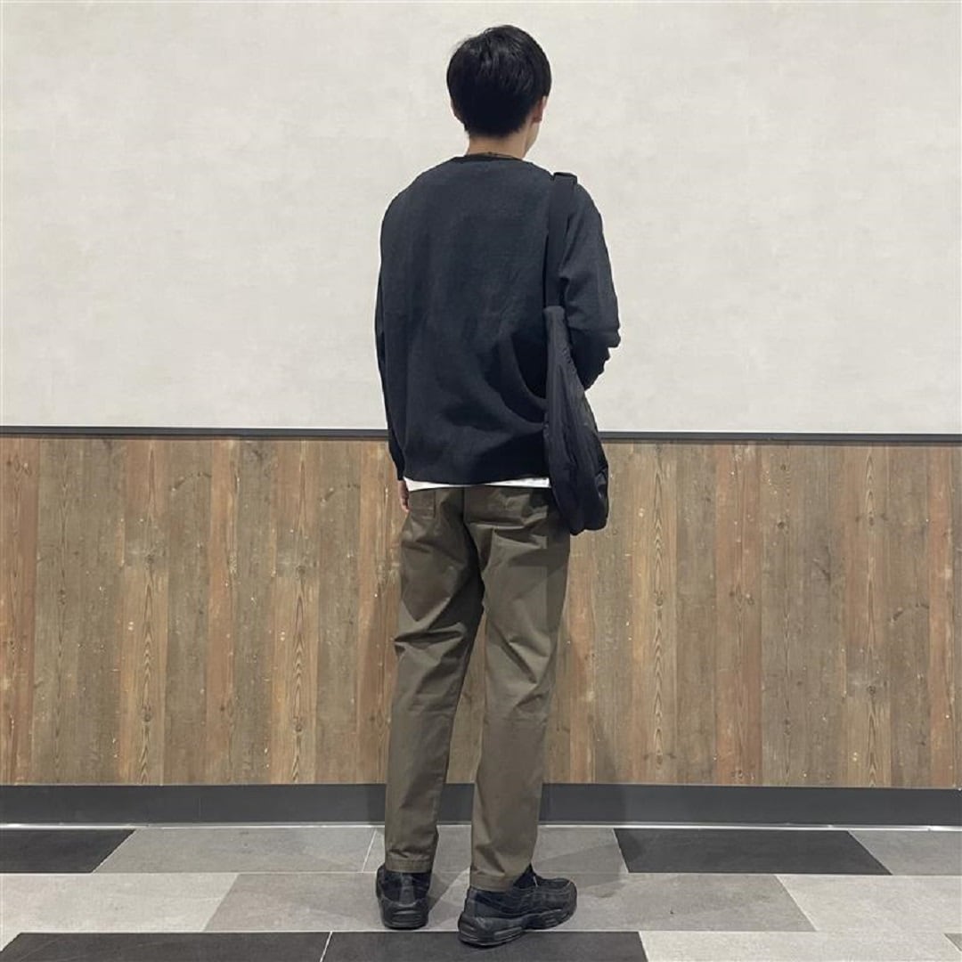 【イオンモール筑紫野】　身長180cm