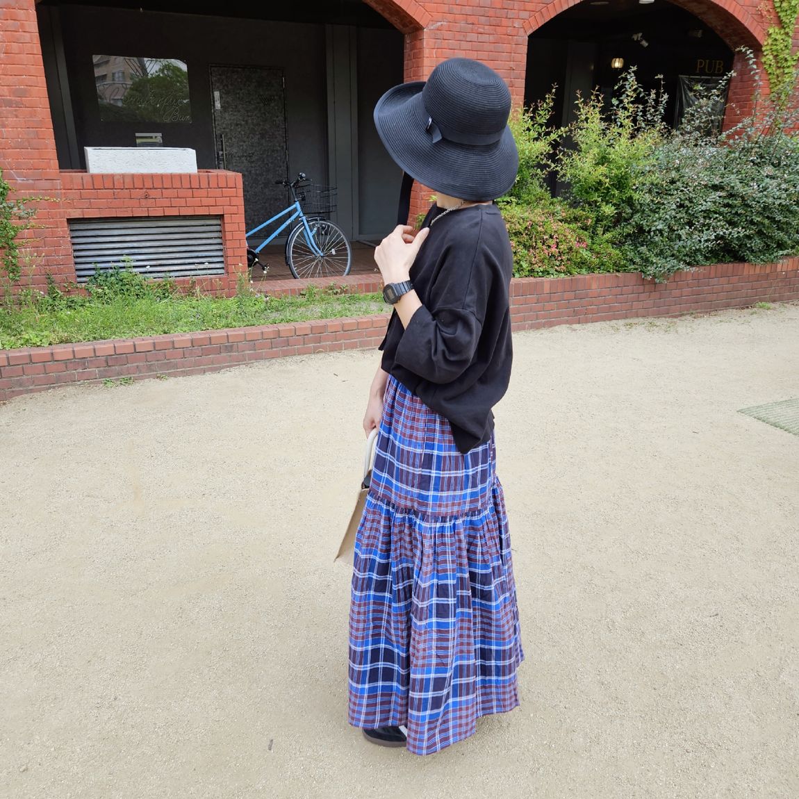 １