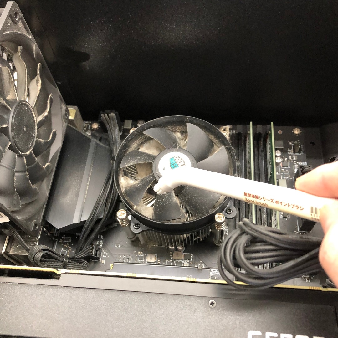 CPU