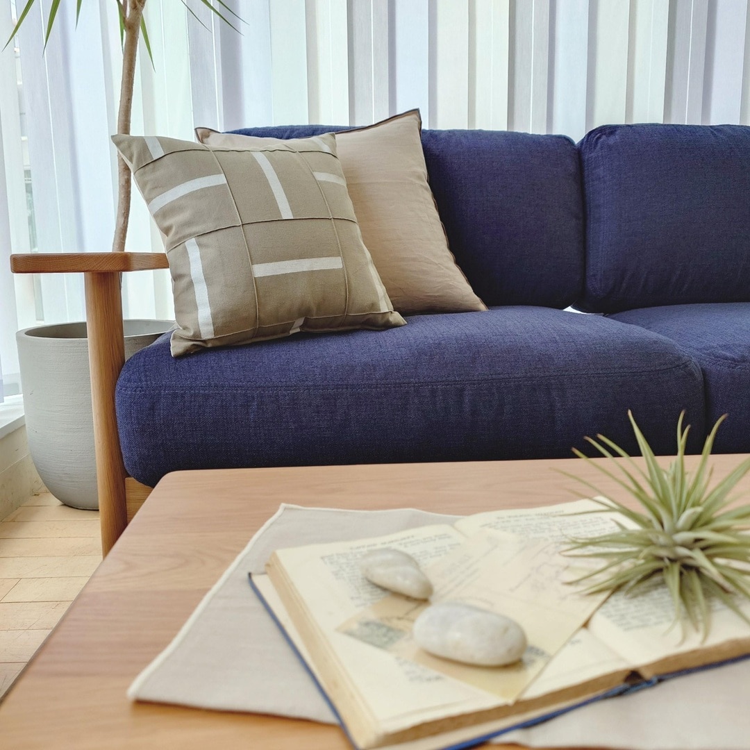 DIMANCHE SOFA stock left view
