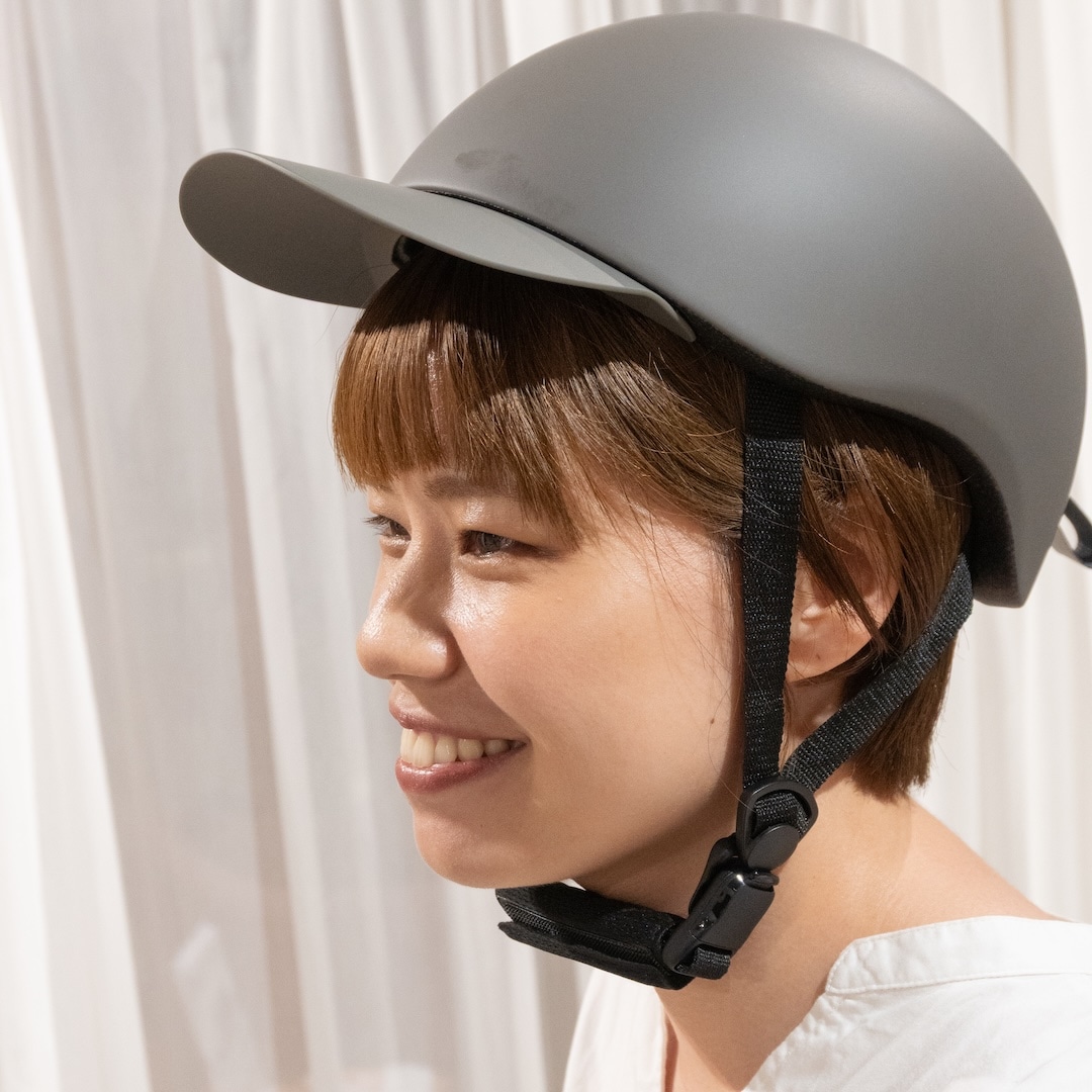 【グランフロント大阪】ヘルメット_ATk72M