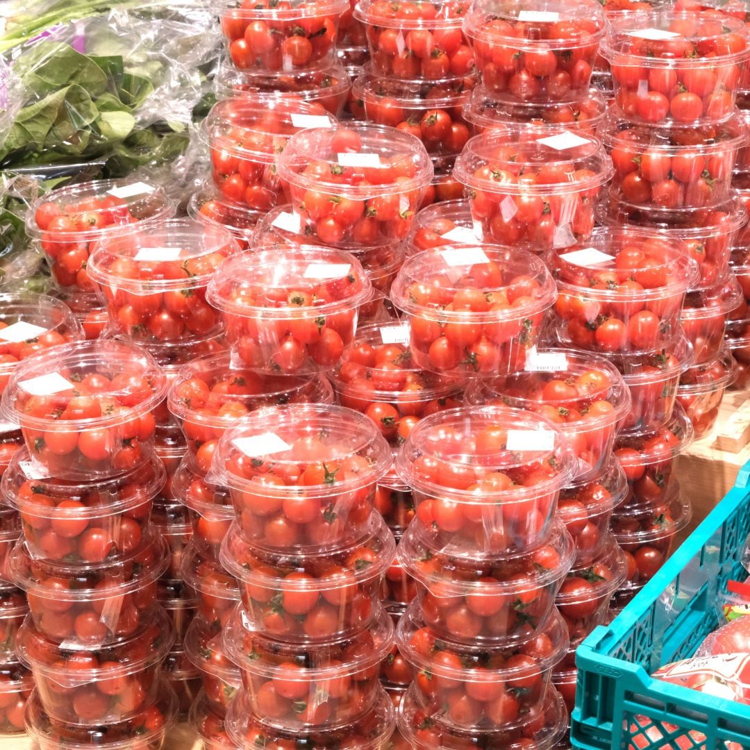 【堺北花田】林田商店さんの市場まつり開催中｜青果売場から