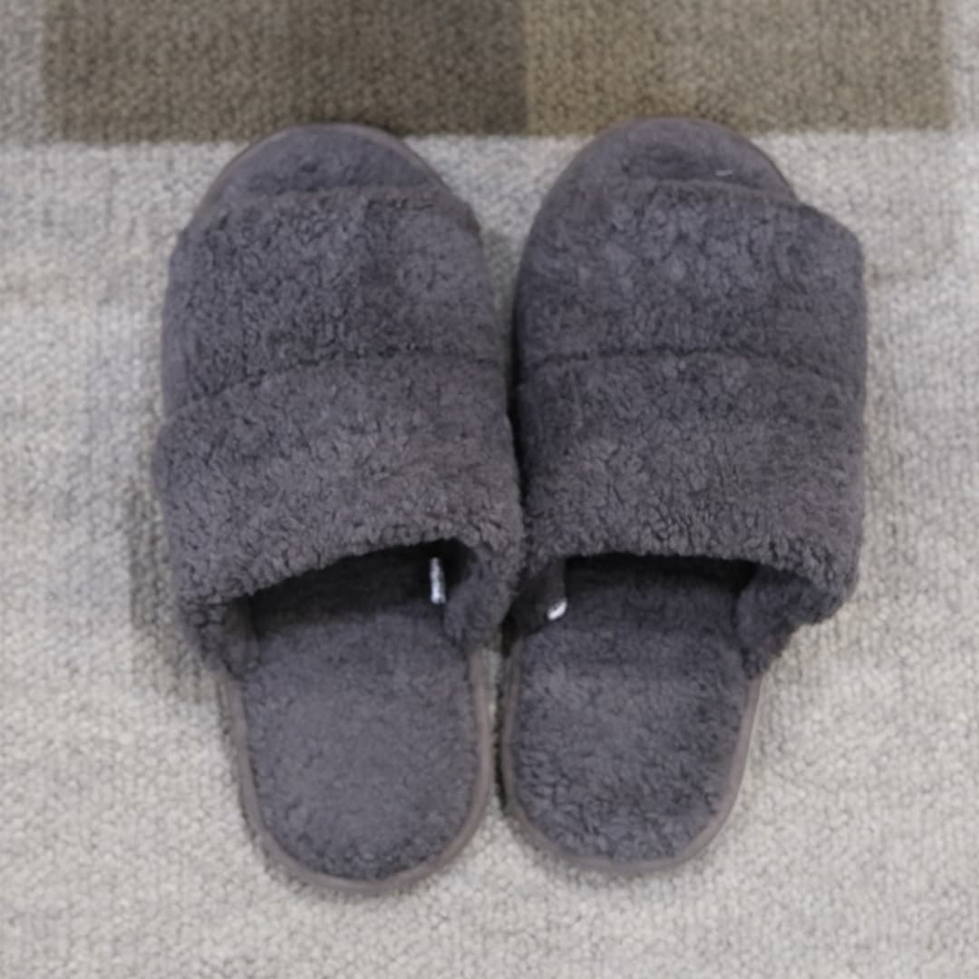 【堺北花田】ボアスリッパで足元から衣替え｜スタッフが選ぶ無印良品