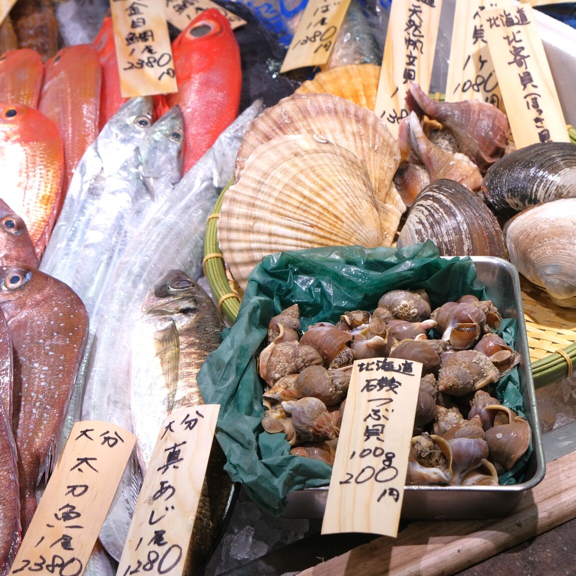 【堺北花田】かなわの殻付牡蠣、販売中です｜鮮魚売場から
