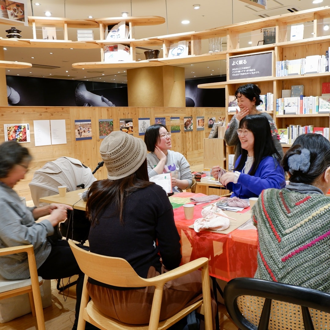 【京都山科】編み物はみんなでやるのがたのしい｜すこやか研究会