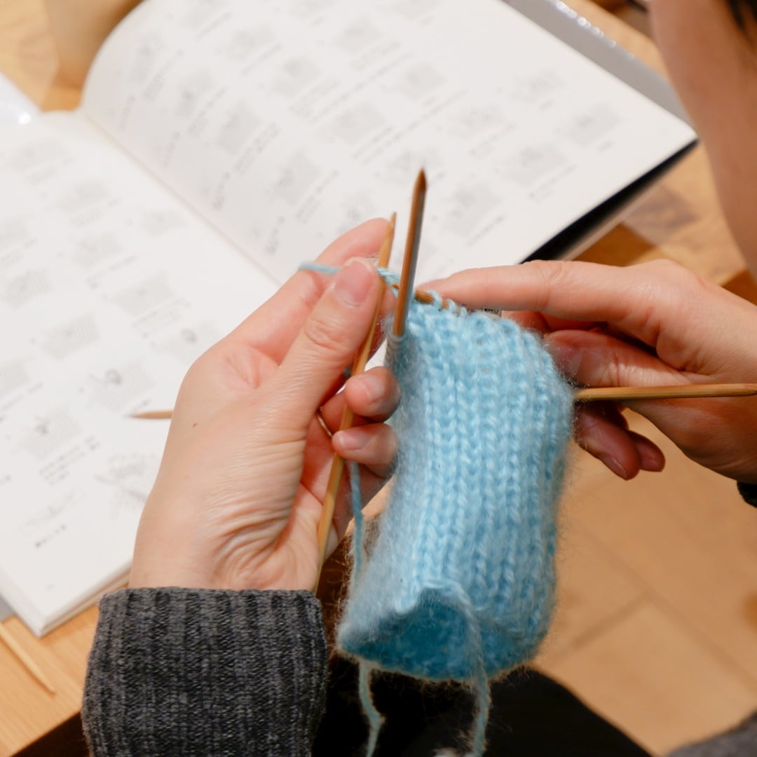 【京都山科】編み物はみんなでやるのがたのしい｜すこやか研究会