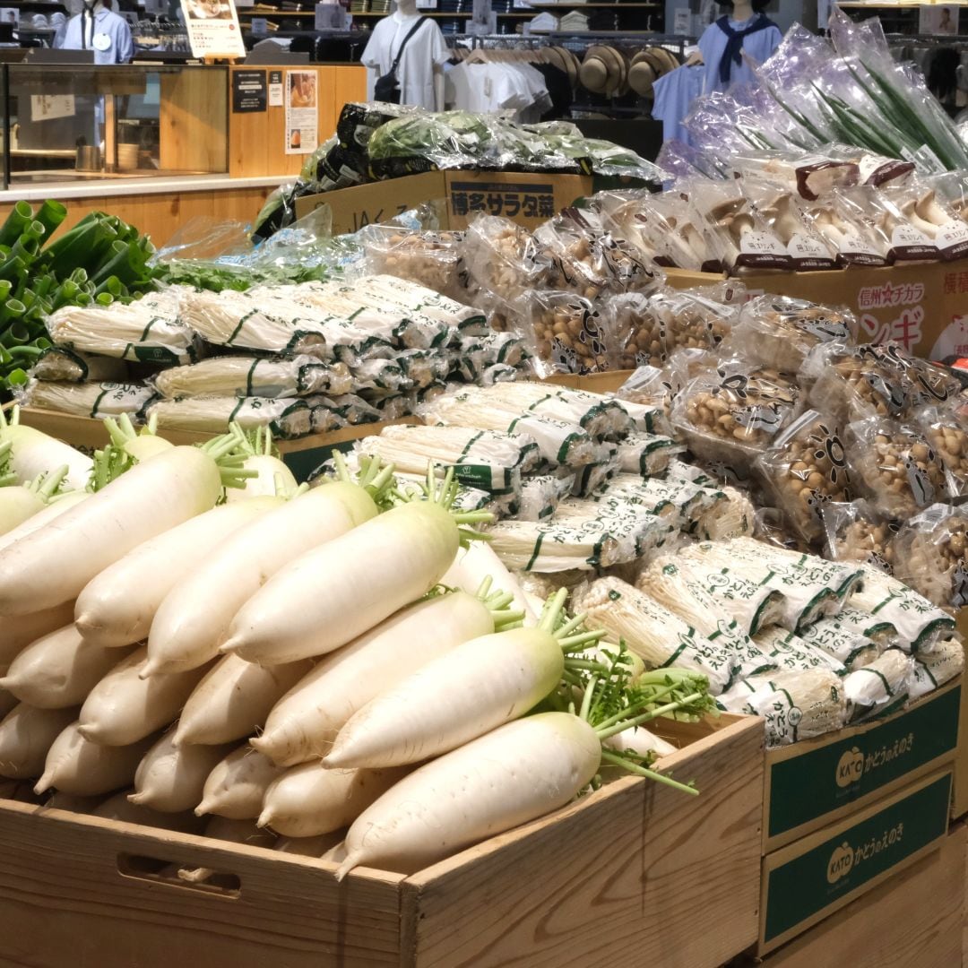 【堺北花田】林田商店さんの市場まつり開催中｜青果売場から