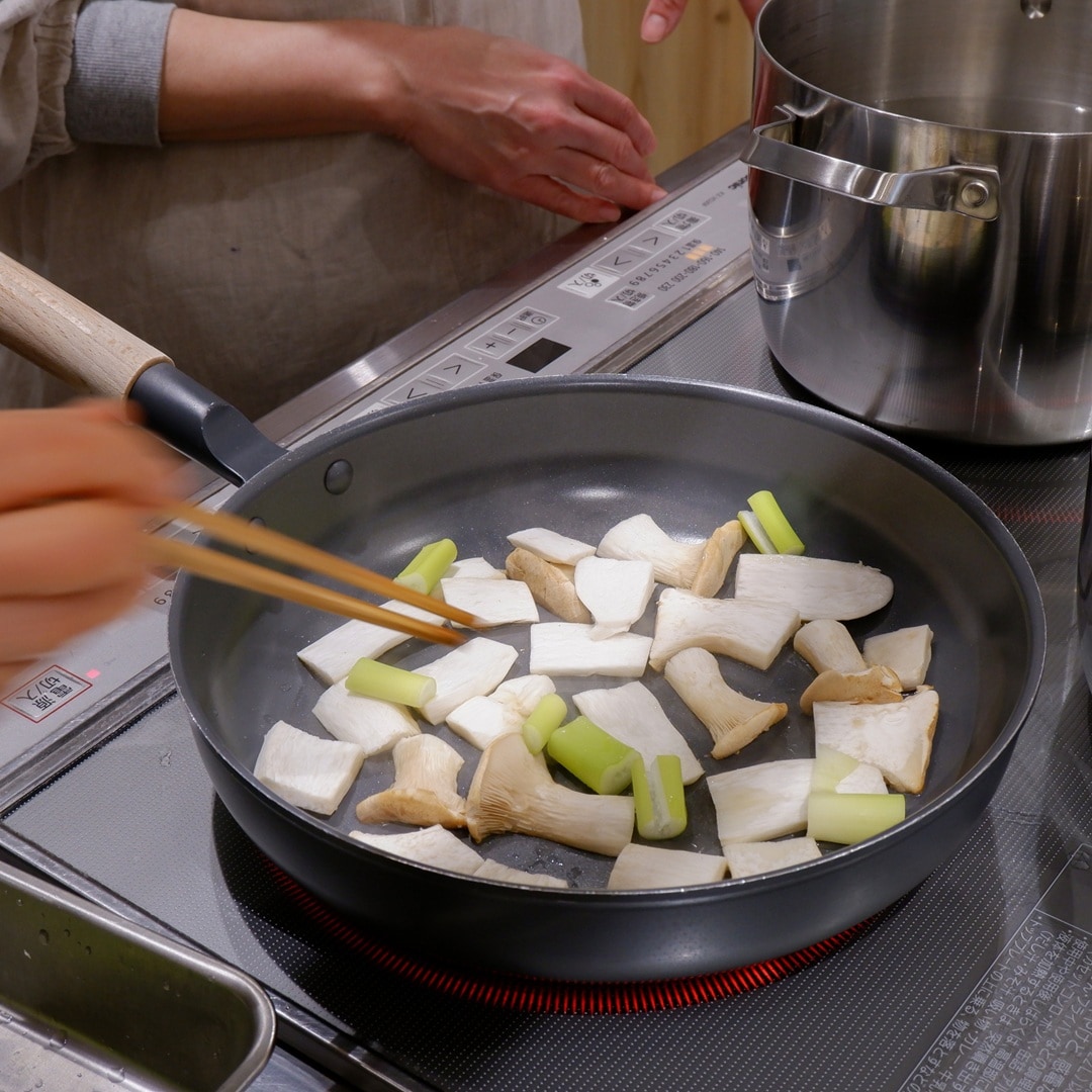 【京都山科】ラーメンでもうどんでもない、食感がくせになる盛岡温麺｜いっしょにつくろう