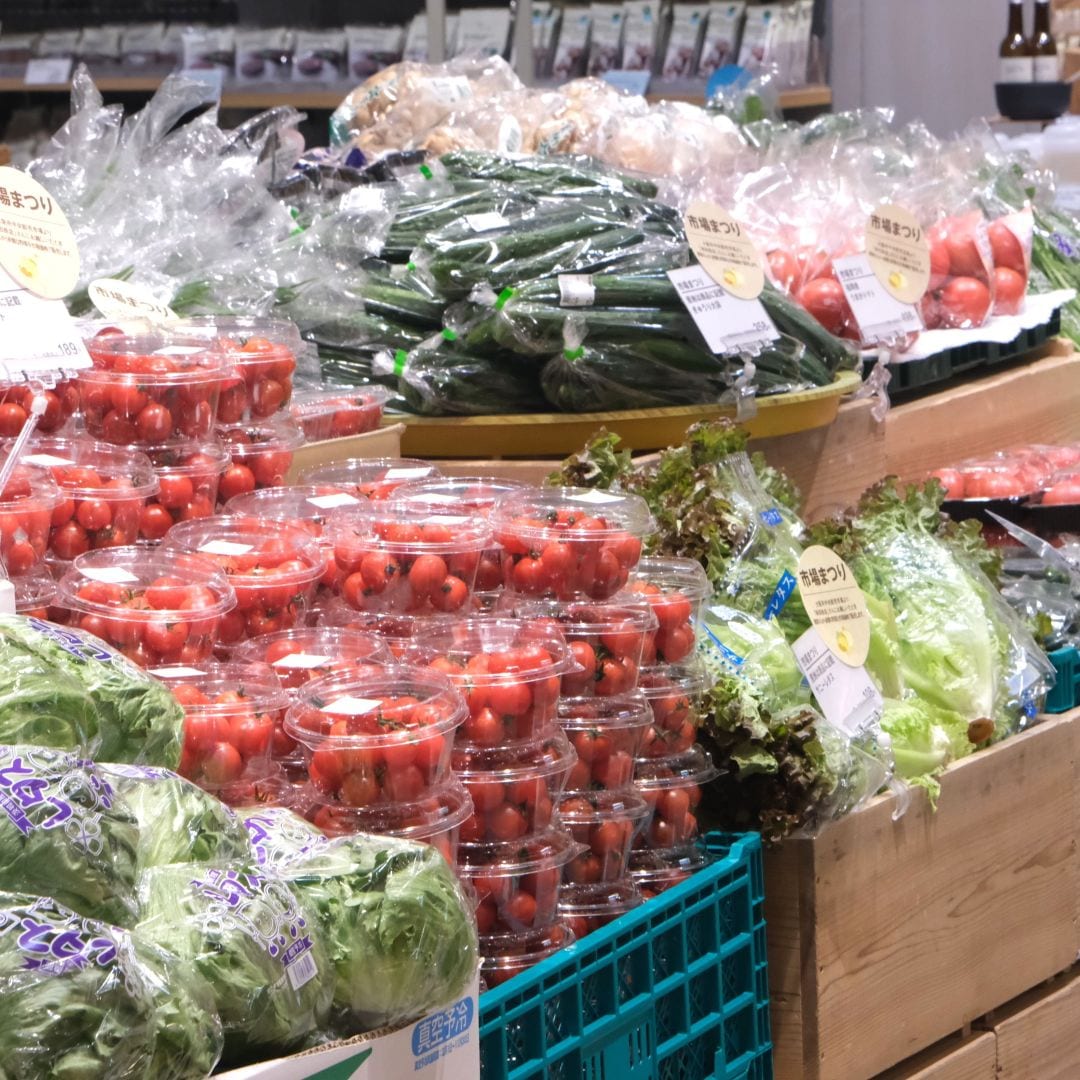 【堺北花田】林田商店さんの市場まつり開催中｜青果売場から