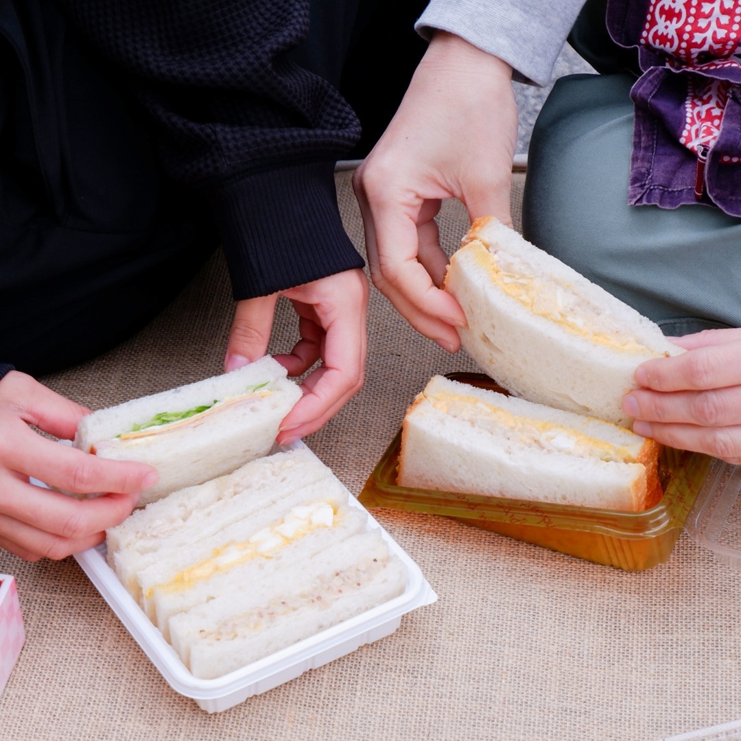 【京都山科】桜と味わうテイクアウトグルメ｜食品売り場