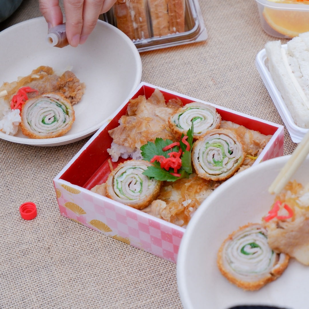 【京都山科】桜と味わうテイクアウトグルメ｜食品売り場