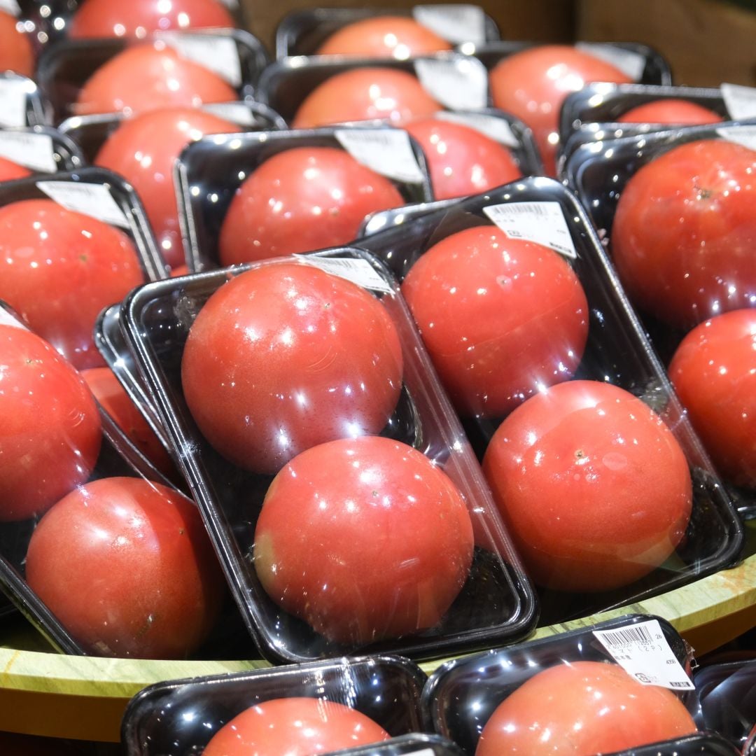 【堺北花田】林田商店さんの市場まつり開催中｜青果売場から
