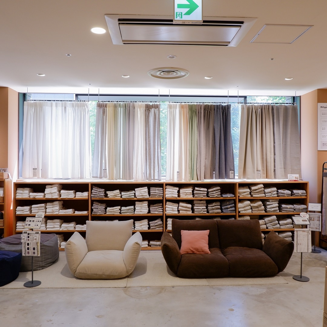 【京都山科】自然光のもとで。カーテン選びは京都山科へ｜MUJI SUPPORT