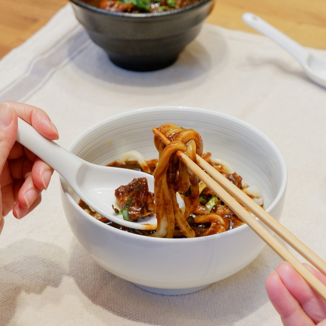 【京都山科】炭香とスパイスが出合いました｜肉ぶっかけうどんロマン亭