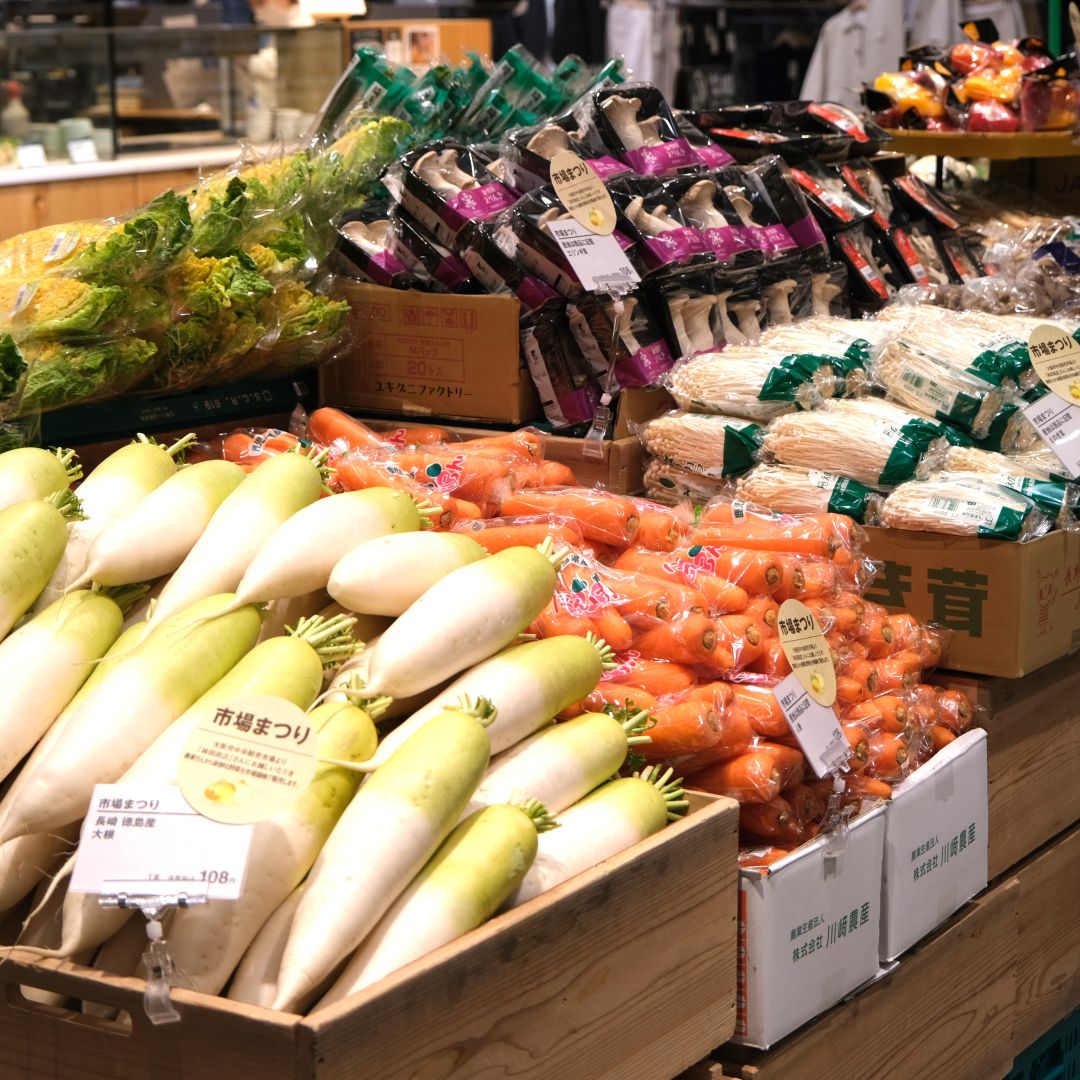 【堺北花田】林田商店さんの市場まつり開催中｜青果売場から