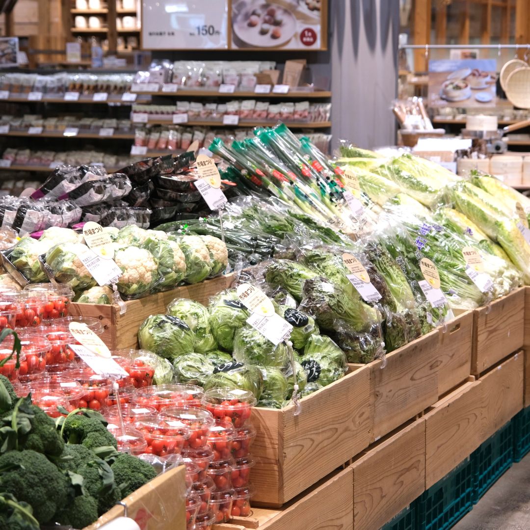 【堺北花田】林田商店さんの市場まつり開催中｜青果売場から