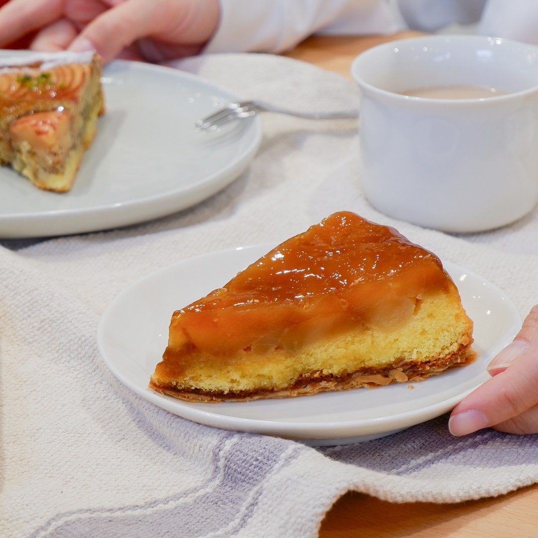 【京都山科】冬のはじまり、りんごは赤く｜京都 クグロフ家