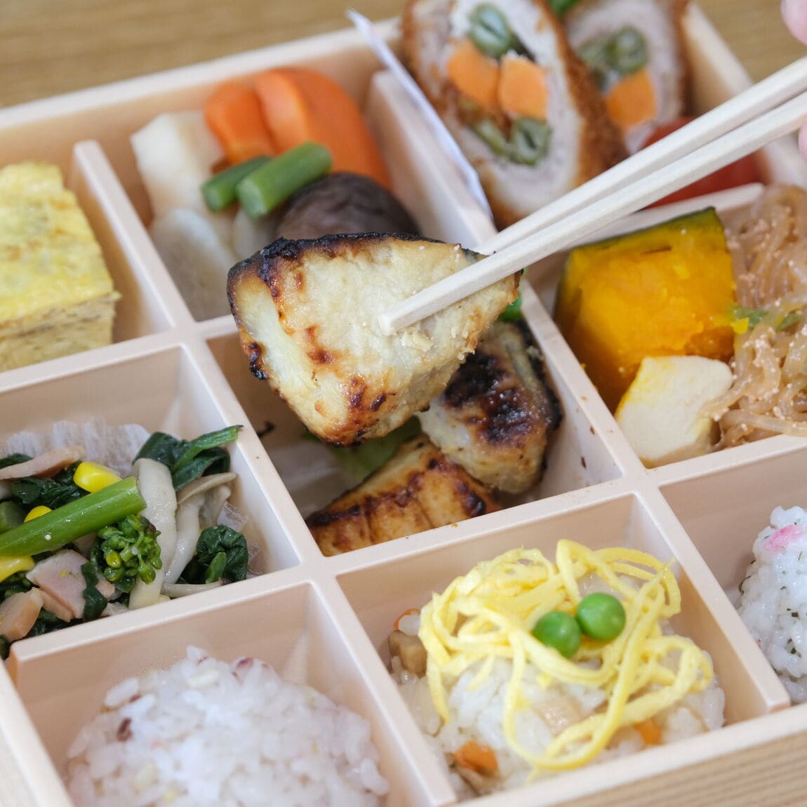【堺北花田】華やかな春の行楽弁当｜そうざい売場から