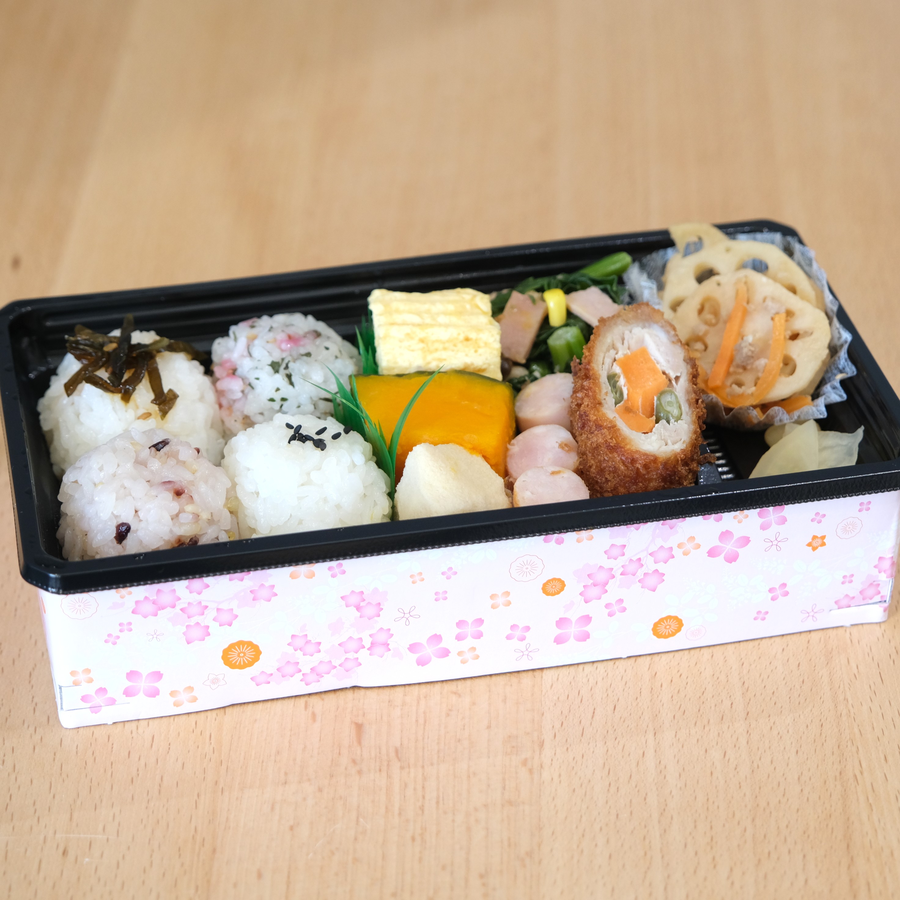 【堺北花田】華やかな春の行楽弁当｜そうざい売場から