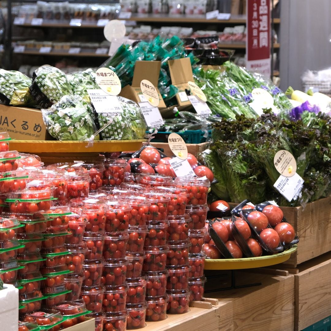 【堺北花田】林田商店さんの市場まつり開催中｜青果売場から