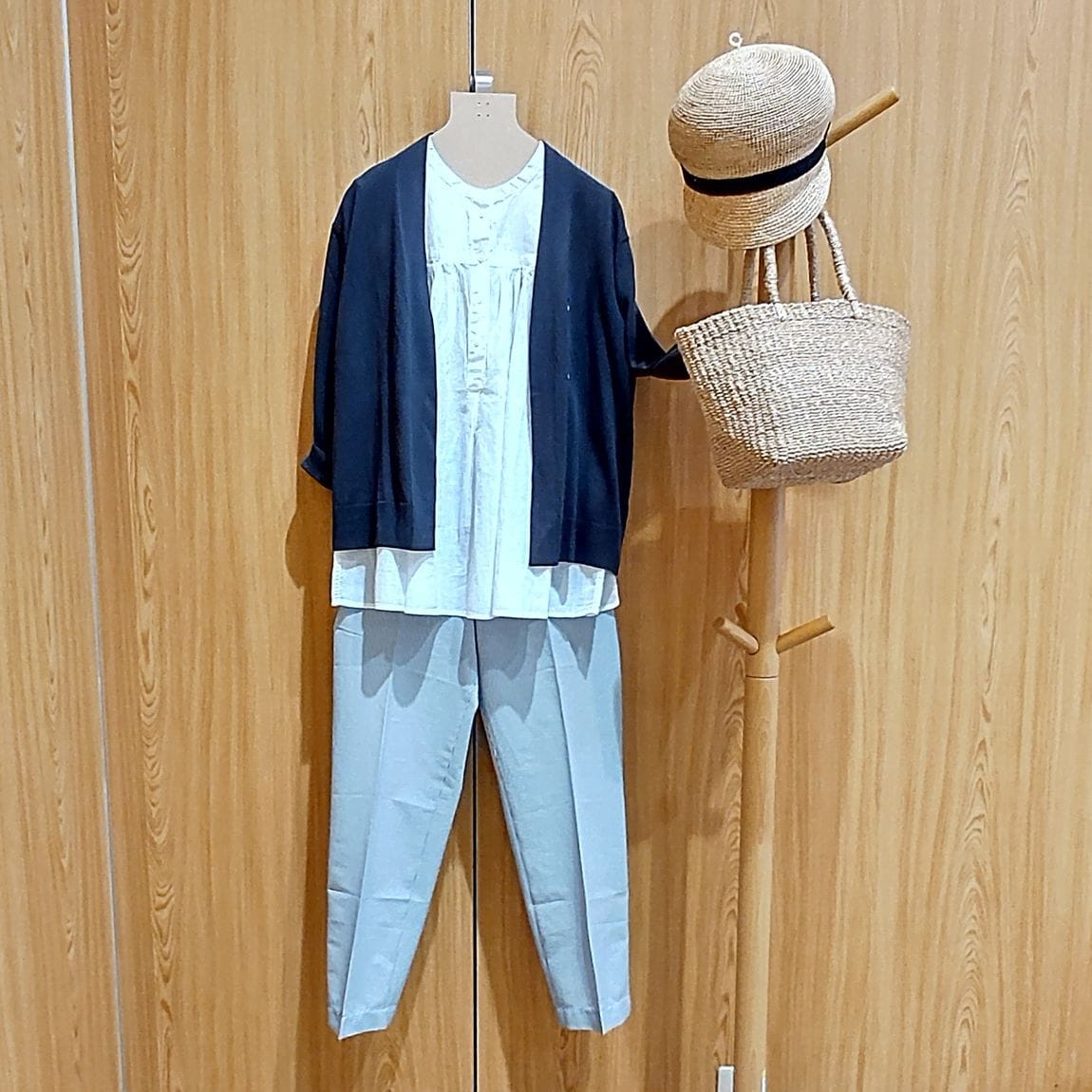 【アリオ倉敷】強撚ノースリーブとカーディガン