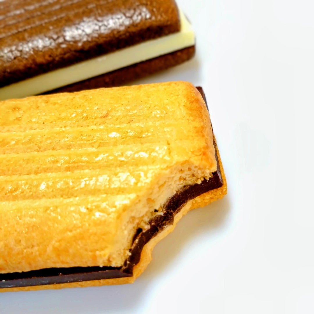 【イオンモール鈴鹿】厚めのチョコをサンドするしあわせ