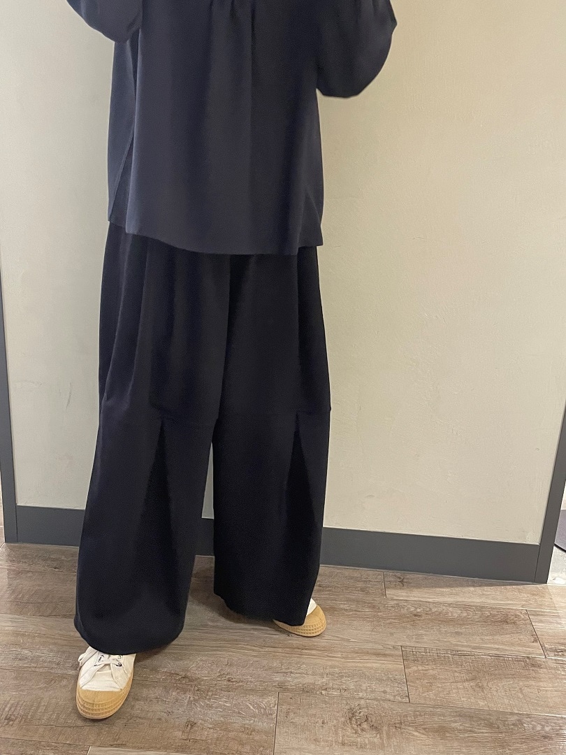 アパレル