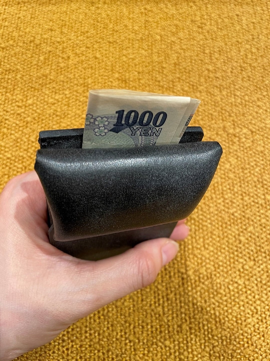 アパレル