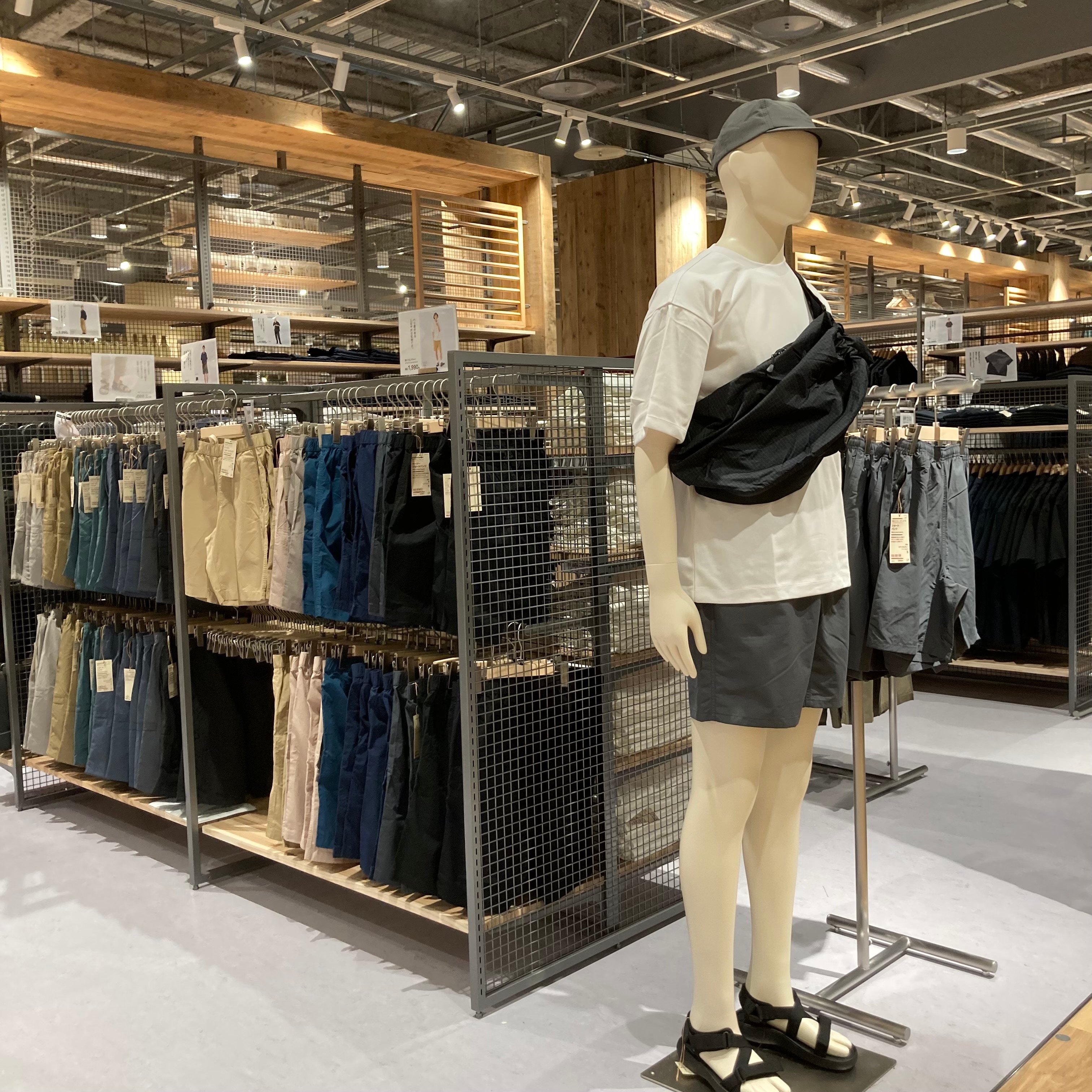 紳士服売り場