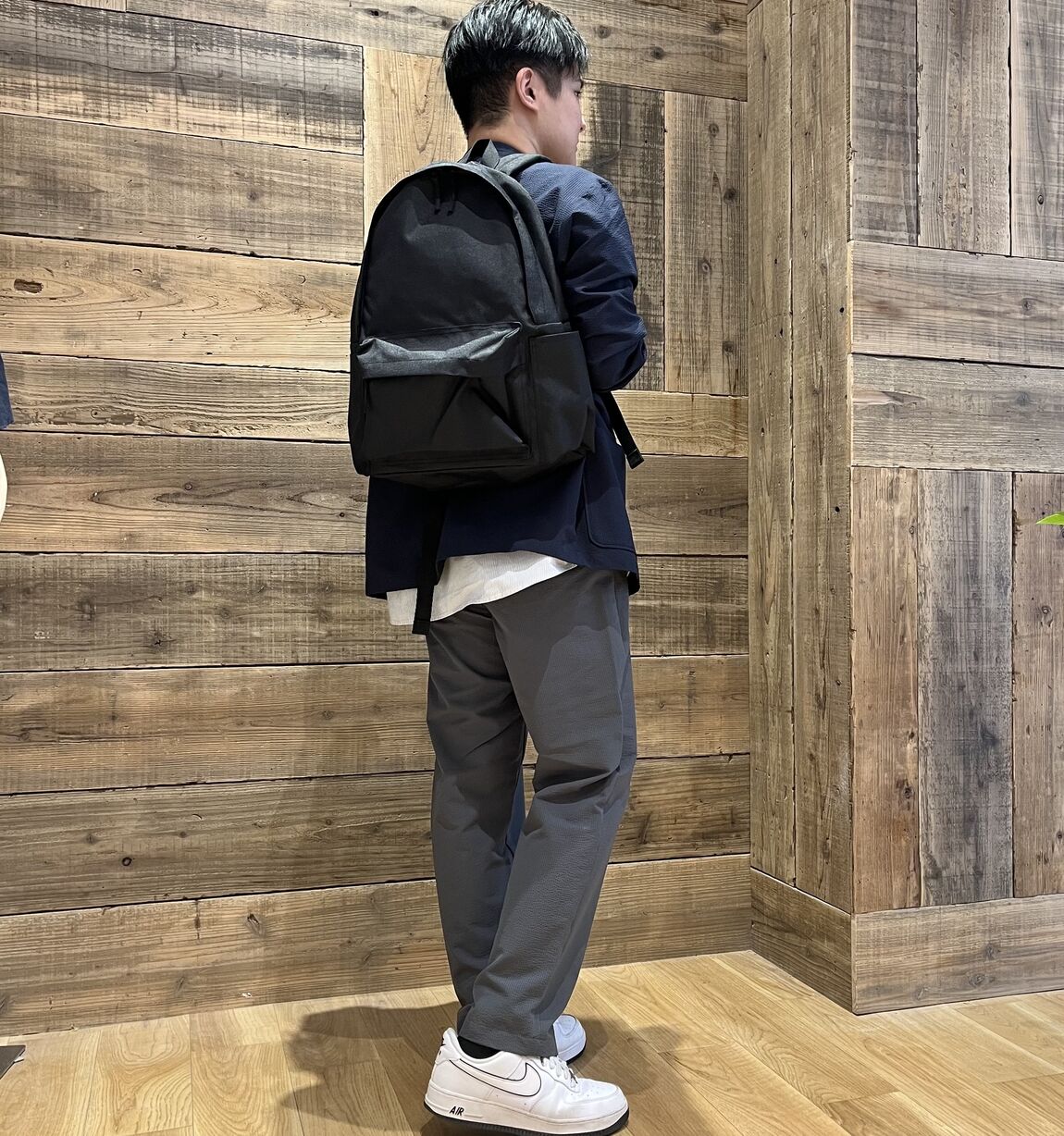 スタッフスナップ（梅田）3