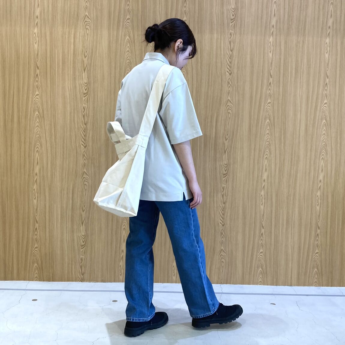 う