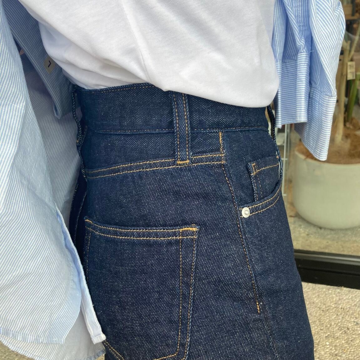 【燕】スタッフスナップ