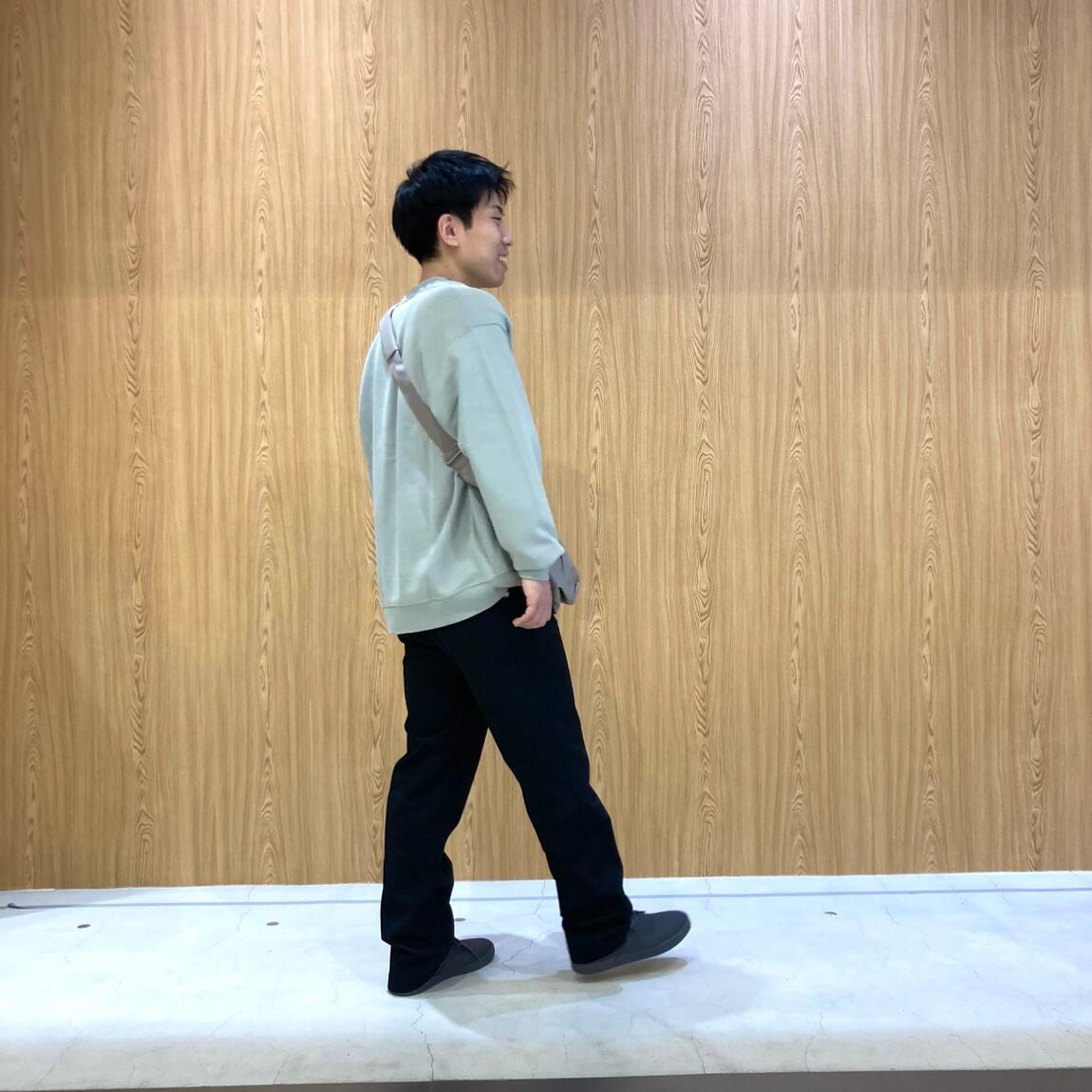よこ