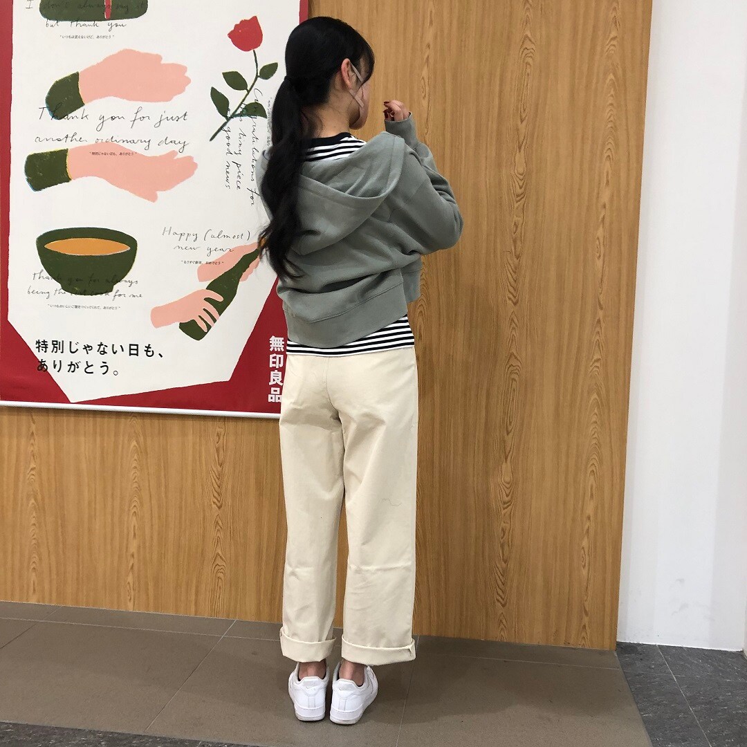 １