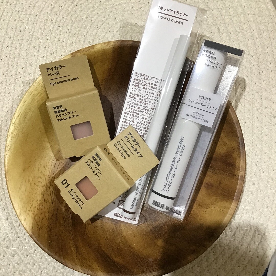 メイク商品