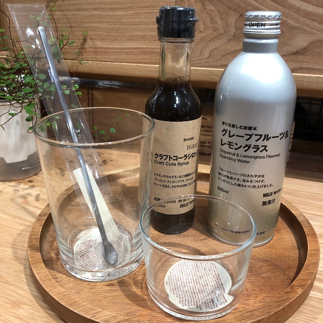 コーラと炭酸水