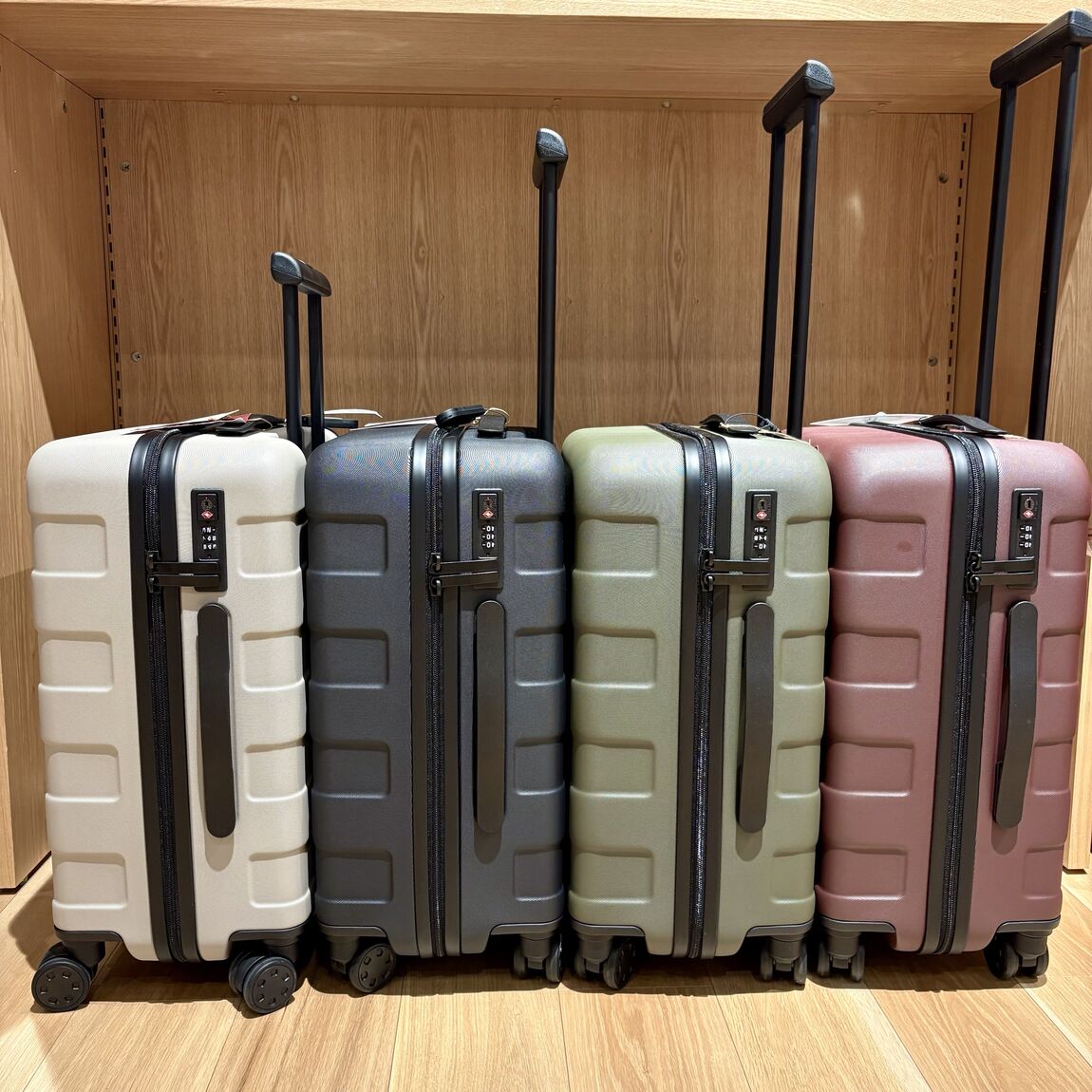 【クロスモール花ヶ島】旅行におすすめのハードキャリーケース_iNcEY6