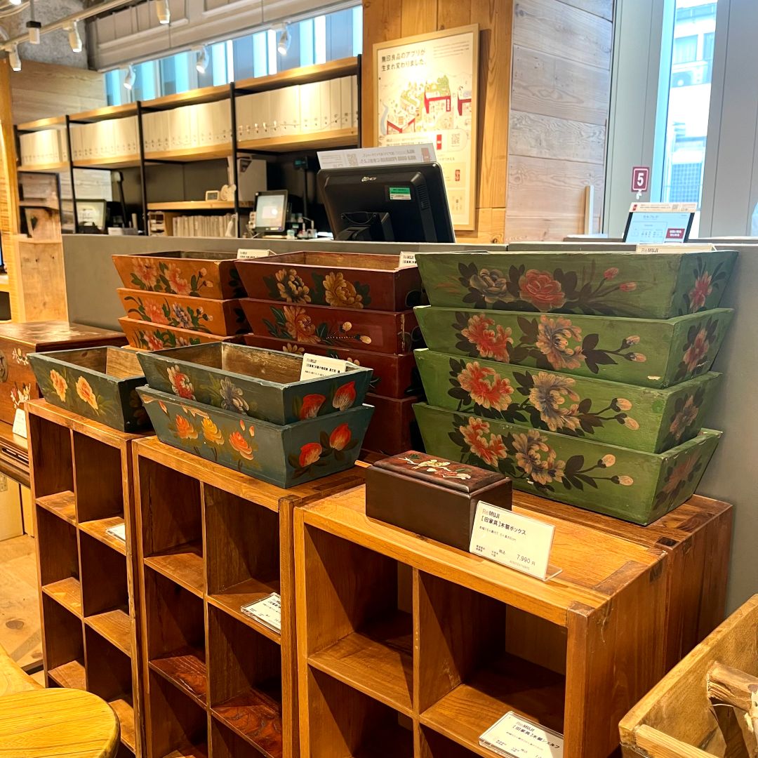 【銀座】ご好評の古家具が入荷しました｜5F 家具 