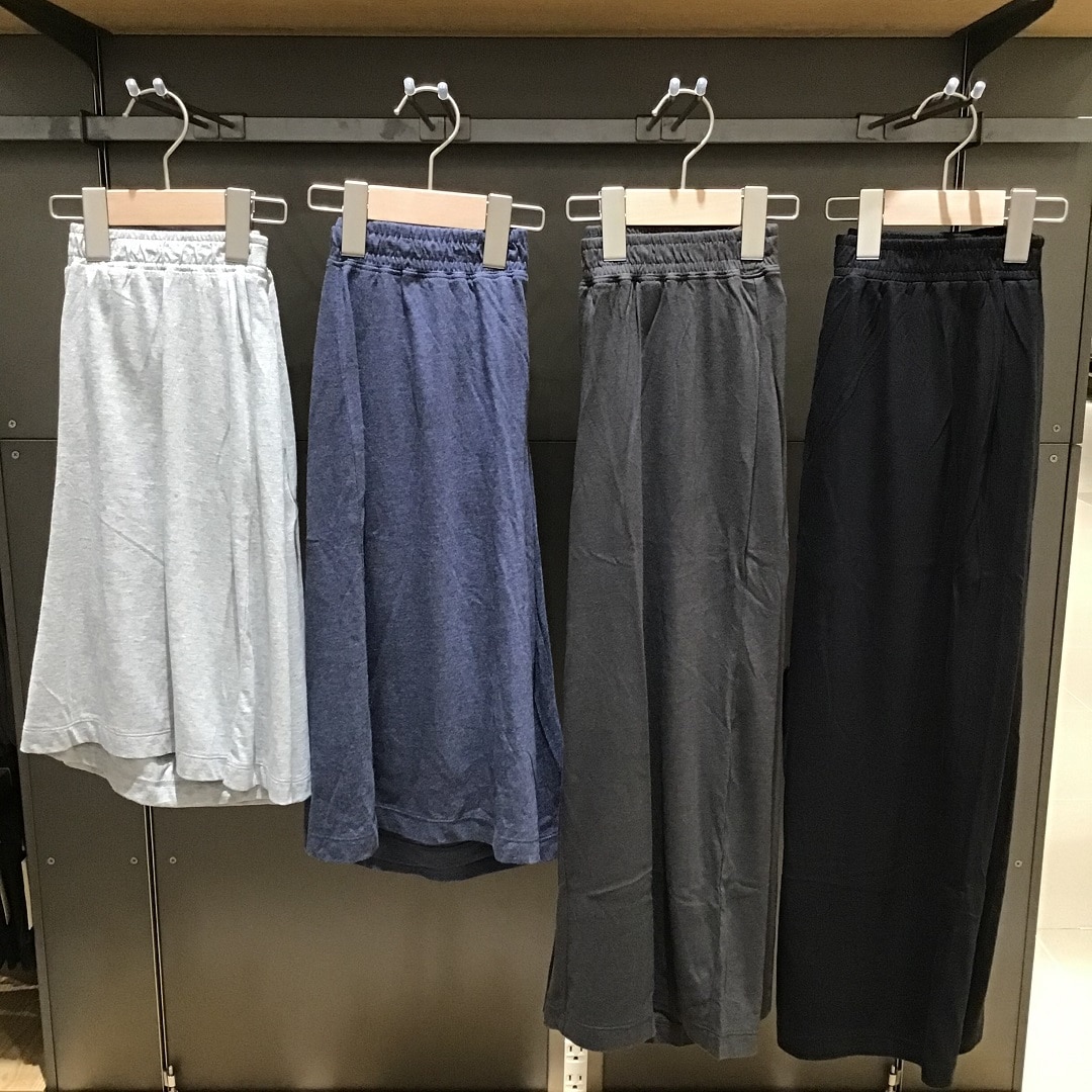 【テラスモール松戸】レーヨンパンツ4型比較写真