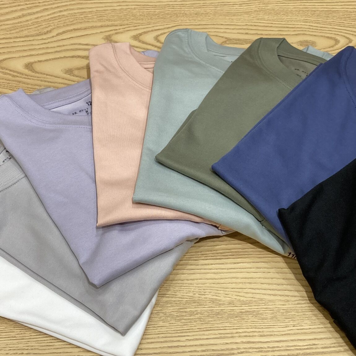 Tシャツ