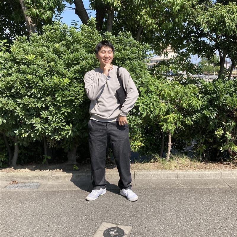 クルーネック長袖Tシャツ