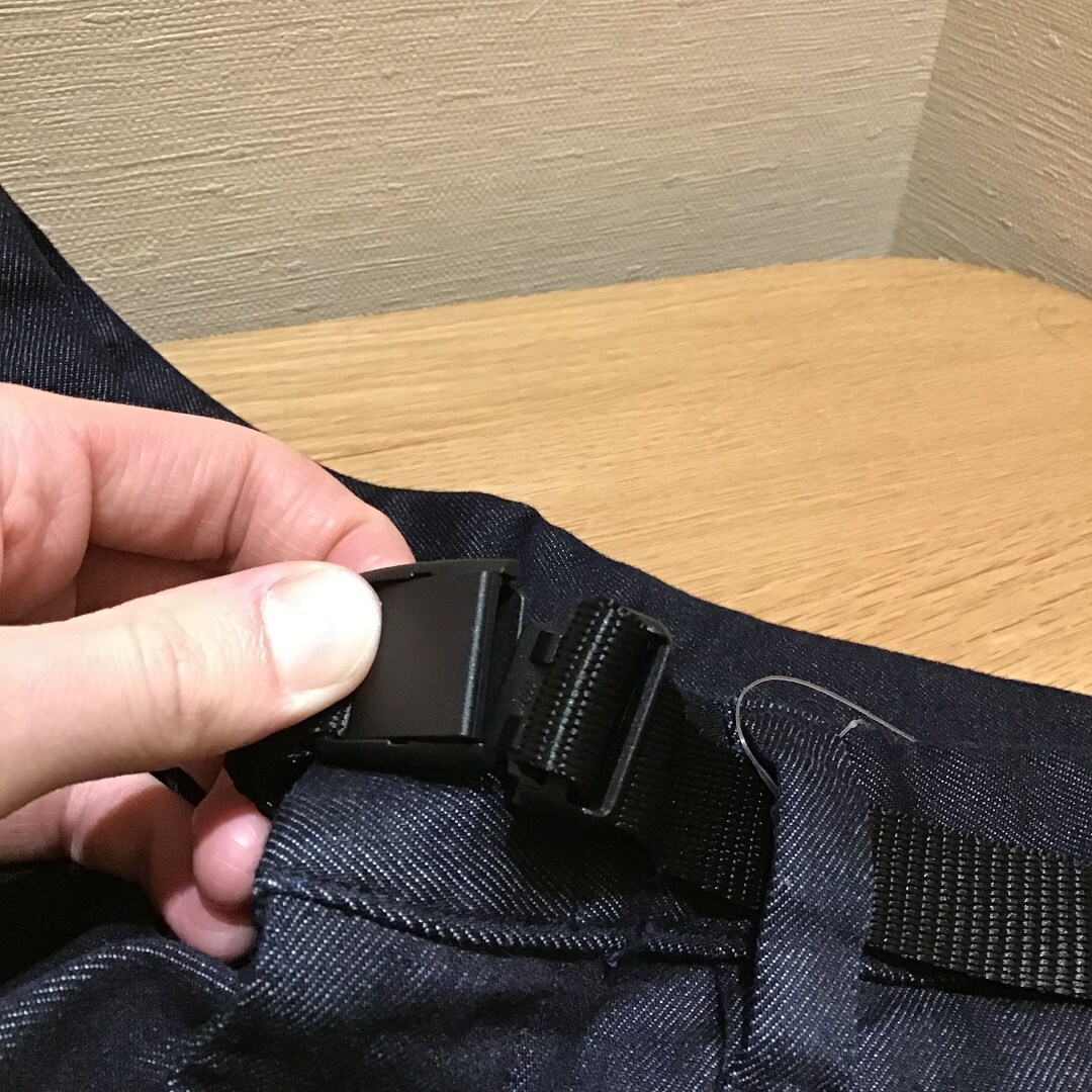 【テラスモール松戸】ベルト留めの写真