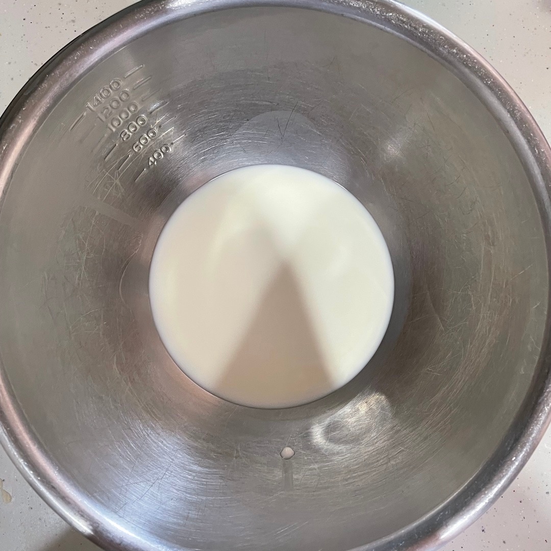 生クリームあたためる