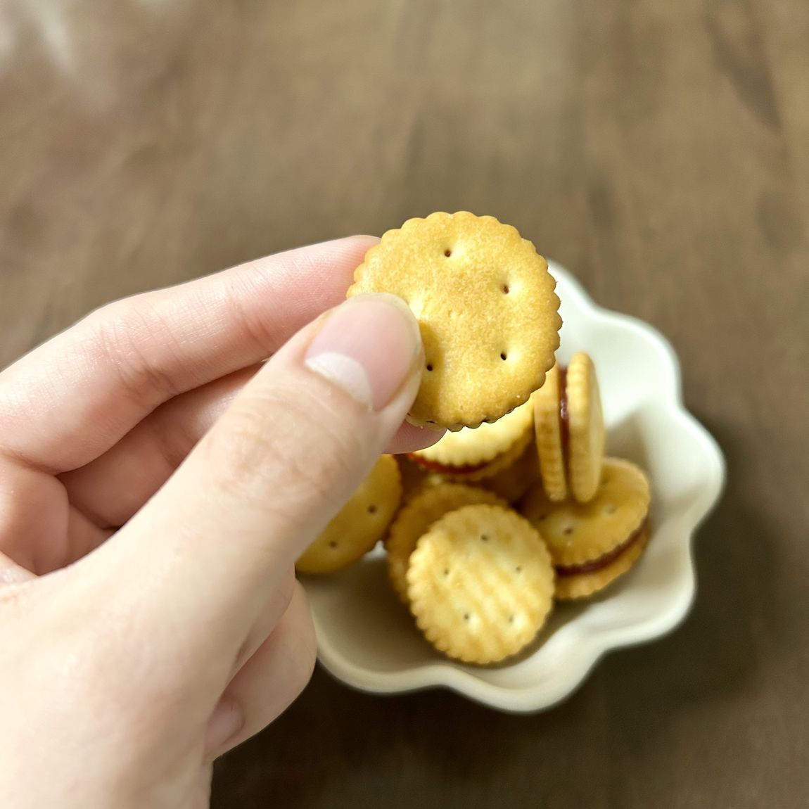 いちごのジャムサンドクッキー