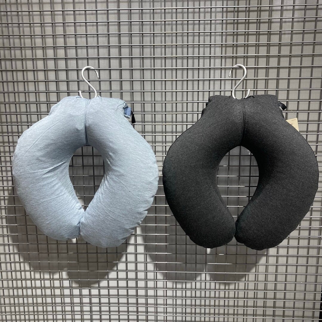 【南千里アネックス】ふうっとふくらむネッククッション